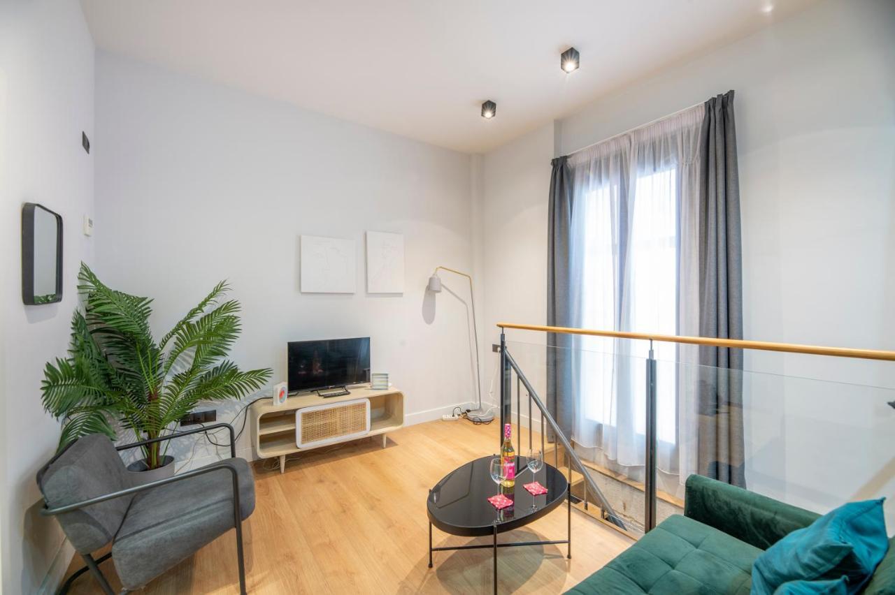 New Levante Pool & Museums Apartament Malaga Luaran gambar