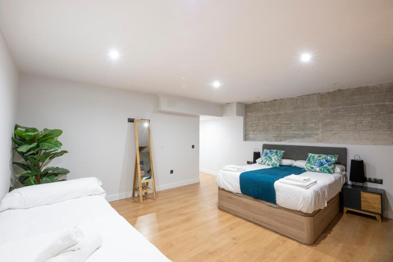 New Levante Pool & Museums Apartament Malaga Luaran gambar